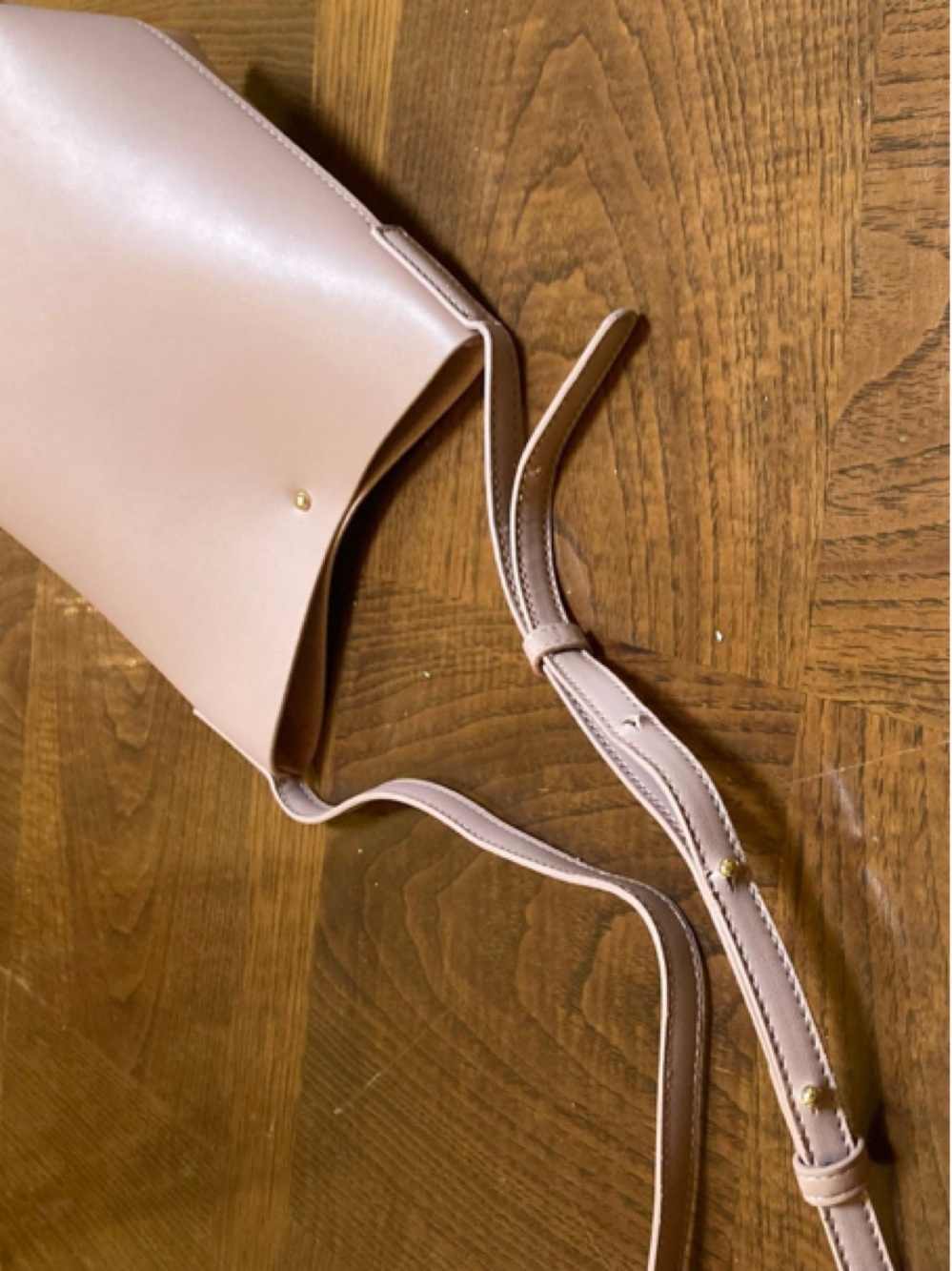 Samara Crossbody - Picture 2 of 8
